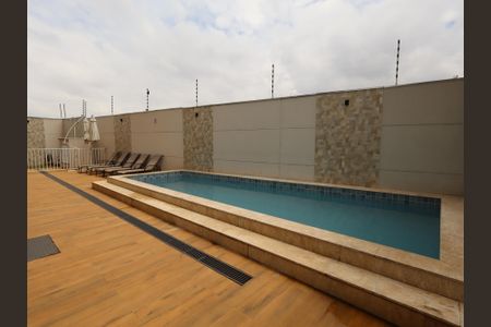 Apartamento para alugar com 33m², 2 quartos e sem vagaÁrea comum - Piscina