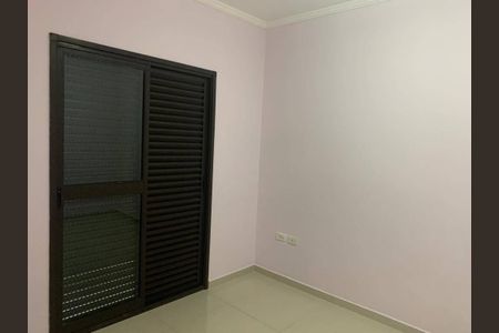 Casa à venda com 3 quartos, 179m² em Vila Assunção, Santo André