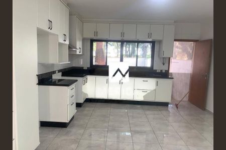 Casa à venda com 179m², 3 quartos e 2 vagas