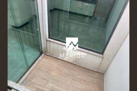 Casa à venda com 179m², 3 quartos e 2 vagas