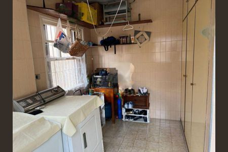 Casa à venda com 147m², 3 quartos e 2 vagas