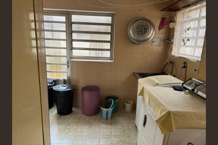 Casa à venda com 147m², 3 quartos e 2 vagas