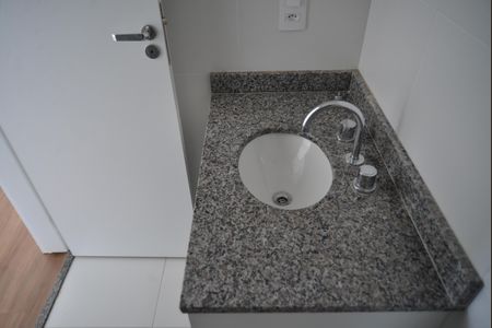 Apartamento para alugar com 57m², 2 quartos e 1 vagaBanheiro Social