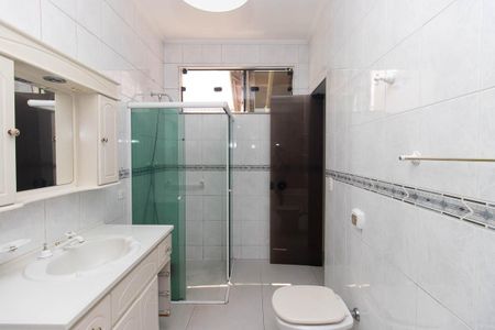 Casa para alugar com 122m², 4 quartos e 4 vagasBanheiro da Suíte