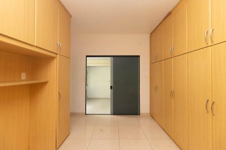 Casa para alugar com 122m², 4 quartos e 4 vagasQuarto Suíte