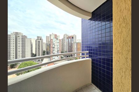 Apartamento para alugar com 95m², 2 quartos e 2 vagas Apartamento para alugar com 95m², 2 quartos e 2 vagasVaranda do quarto 2