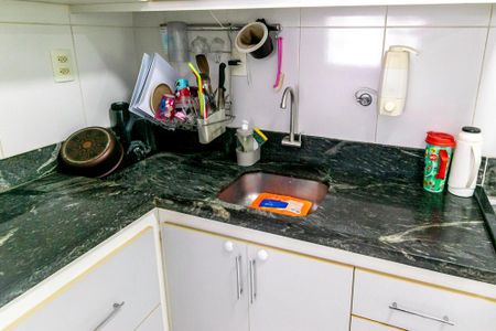 Apartamento à venda com 62m², 2 quartos e 1 vaga Apartamento à venda com 62m², 2 quartos e 1 vagaCozinha