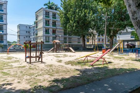 Apartamento à venda com 62m², 2 quartos e 1 vaga Apartamento à venda com 62m², 2 quartos e 1 vagaÁrea comum - Playground