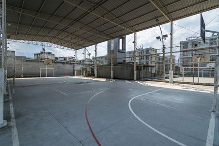 Apartamento à venda com 62m², 2 quartos e 1 vaga Apartamento à venda com 62m², 2 quartos e 1 vagaÁrea comum - Quadra coberta