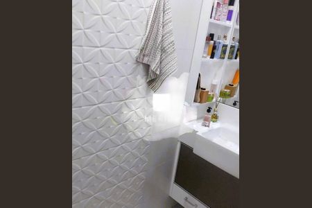 Casa à venda com 3 quartos, 194m² em Vila Valparaíso, Santo André