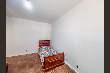 Apartamento à venda com 221m², 4 quartos e 2 vagas