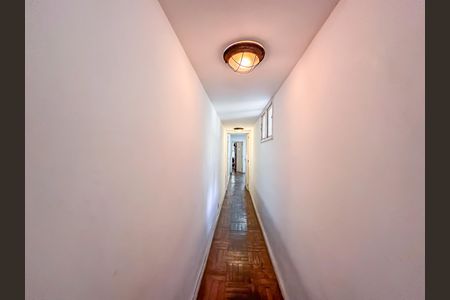 Apartamento à venda com 221m², 4 quartos e 2 vagas