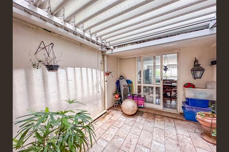 Apartamento à venda com 221m², 4 quartos e 2 vagas