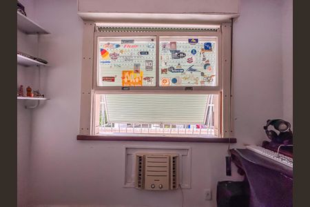 Apartamento à venda com 221m², 4 quartos e 2 vagas