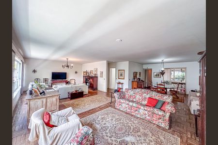 Apartamento à venda com 221m², 4 quartos e 2 vagas