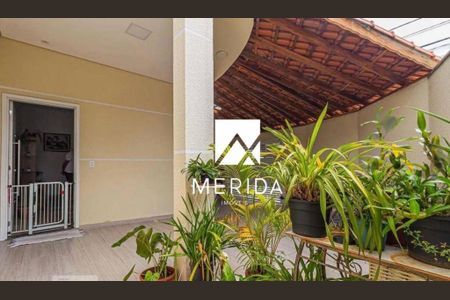 Casa à venda com 91m², 2 quartos e 2 vagas