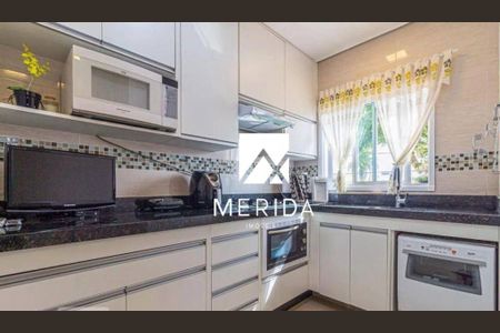 Casa à venda com 91m², 2 quartos e 2 vagas