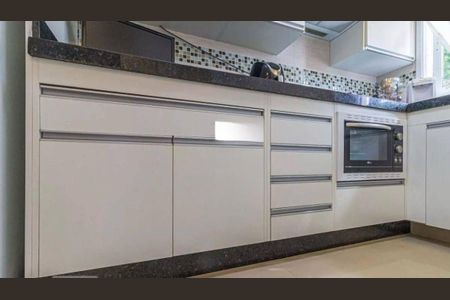 Casa à venda com 91m², 2 quartos e 2 vagas