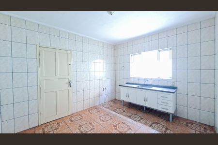 Casa para alugar com 300m², 3 quartos e 2 vagasCozinha