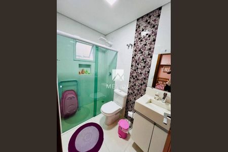 Casa à venda com 221m², 4 quartos e 3 vagas