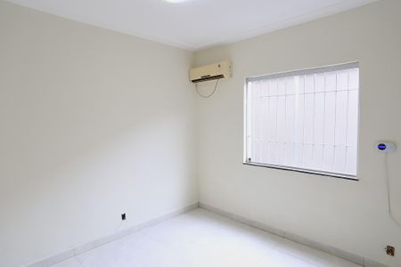 Suíte de casa para alugar com 4 quartos, 300m² em Boa Vista, Belo Horizonte