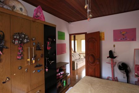 Casa para alugar com 300m², 4 quartos e 3 vagas Casa para alugar com 300m², 4 quartos e 3 vagasQuarto 1