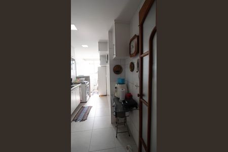 Apartamento à venda com 75m², 2 quartos e 1 vagaCozinha