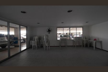 Apartamento à venda com 75m², 2 quartos e 1 vagaÁrea comum