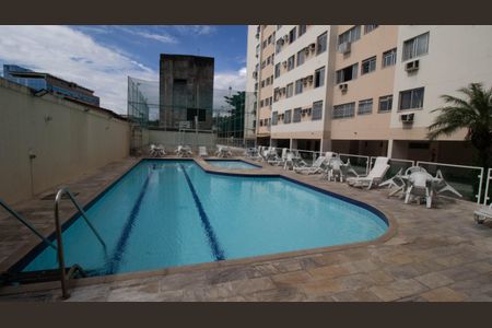 Apartamento à venda com 75m², 2 quartos e 1 vagaÁrea comum