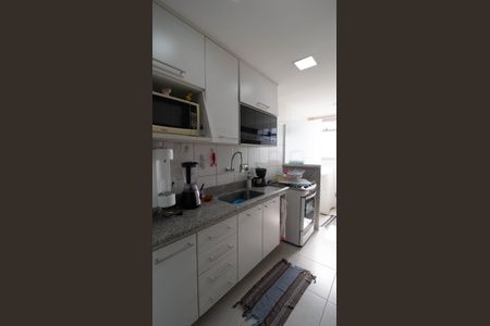 Apartamento à venda com 75m², 2 quartos e 1 vagaCozinha