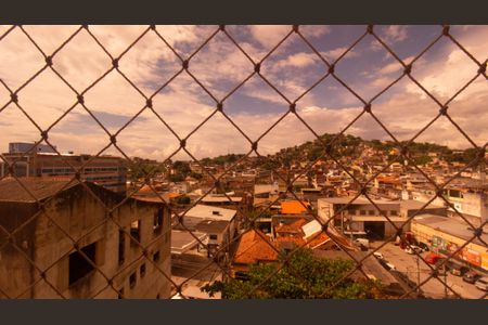 Apartamento à venda com 75m², 2 quartos e 1 vagaVista Quarto 2