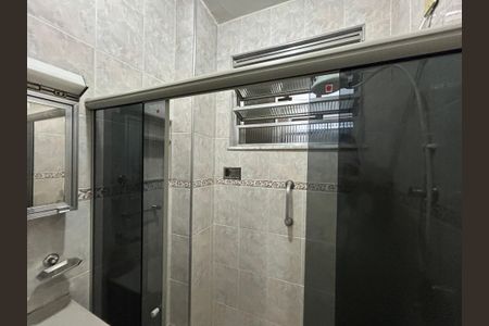 Apartamento para alugar com 56m², 2 quartos e sem vagaBanheiro