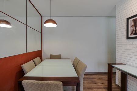 Apartamento para alugar com 54m², 2 quartos e 1 vaga Apartamento para alugar com 54m², 2 quartos e 1 vagaSala