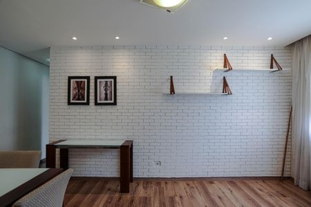 Sala de apartamento para alugar com 2 quartos, 54m² em Vila Bela Flor, Mogi das Cruzes