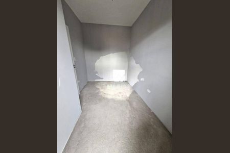 Casa à venda com 75m², 2 quartos e 3 vagas