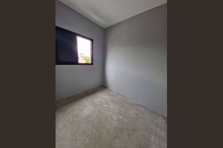 Casa à venda com 75m², 2 quartos e 3 vagas