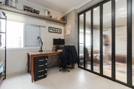 Apartamento para alugar com 85m², 3 quartos e 1 vaga Apartamento para alugar com 85m², 3 quartos e 1 vagaQuarto 2/ Escritório