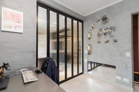 Apartamento para alugar com 85m², 3 quartos e 1 vaga Apartamento para alugar com 85m², 3 quartos e 1 vagaQuarto 2/ Escritório