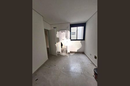 Casa à venda com 3 quartos, 229m² em Vila Alpina, Santo André