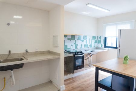 Apartamento para alugar com 49m², 2 quartos e 1 vaga Apartamento para alugar com 49m², 2 quartos e 1 vagaCozinha e Área de Serviço