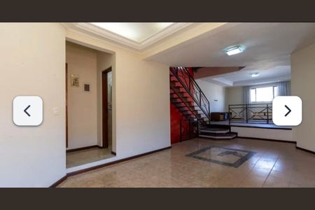Casa à venda com 330m², 3 quartos e 4 vagasFoto 06