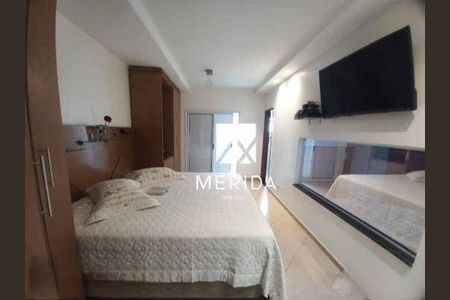 Casa à venda com 3 quartos, 218m² em Jardim das Maravilhas, Santo André