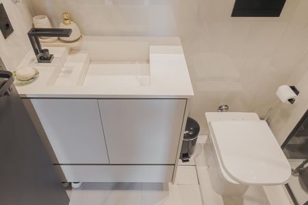 Apartamento à venda com 122m², 2 quartos e 2 vagasBanheiro