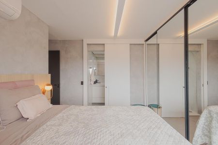 Apartamento à venda com 122m², 2 quartos e 2 vagasSuíte