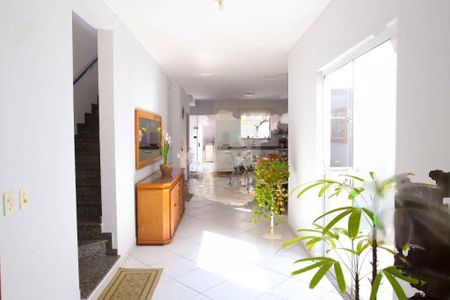 Casa à venda com 3 quartos, 196m² em Jardim, Santo André