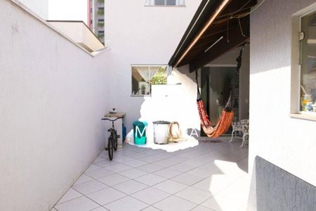 Casa à venda com 3 quartos, 196m² em Jardim, Santo André