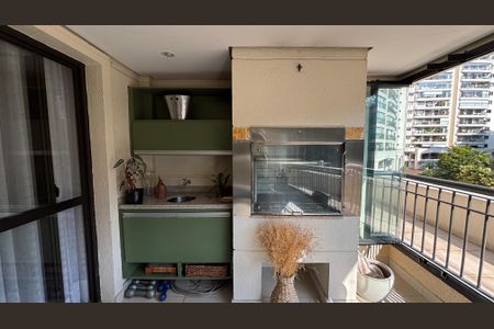 Apartamento à venda com 168m², 3 quartos e 3 vagasSala - Sala de Jantar Varanda