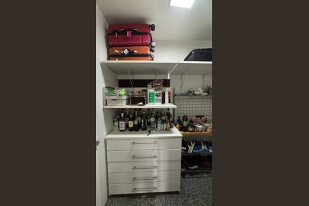 Apartamento à venda com 168m², 3 quartos e 3 vagasÁrea de Serviço - Quarto Apoio