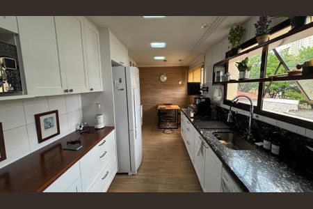 Apartamento à venda com 168m², 3 quartos e 3 vagasCozinha