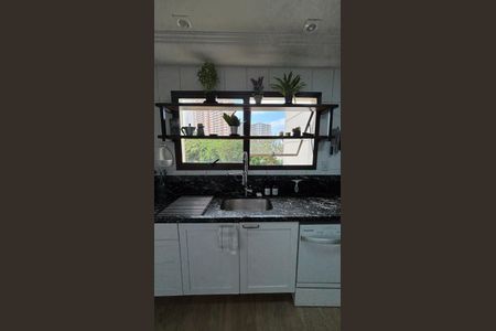 Apartamento à venda com 168m², 3 quartos e 3 vagasCozinha